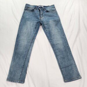 STITCHES & RIVETS JEANS 32X30       Lot B